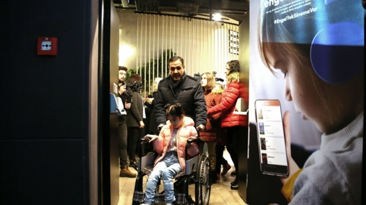 "Bulmaca Kulesi: Dev Kuşun Gizemi" filmi görme engelli çocuklarla buluşturuldu