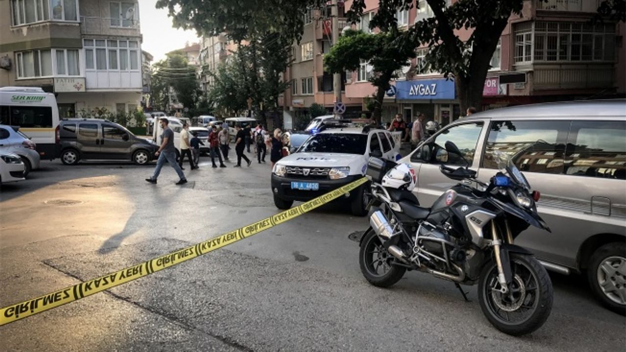 Kavgayı ayıran polis memuru pompalı tüfekle vuruldu