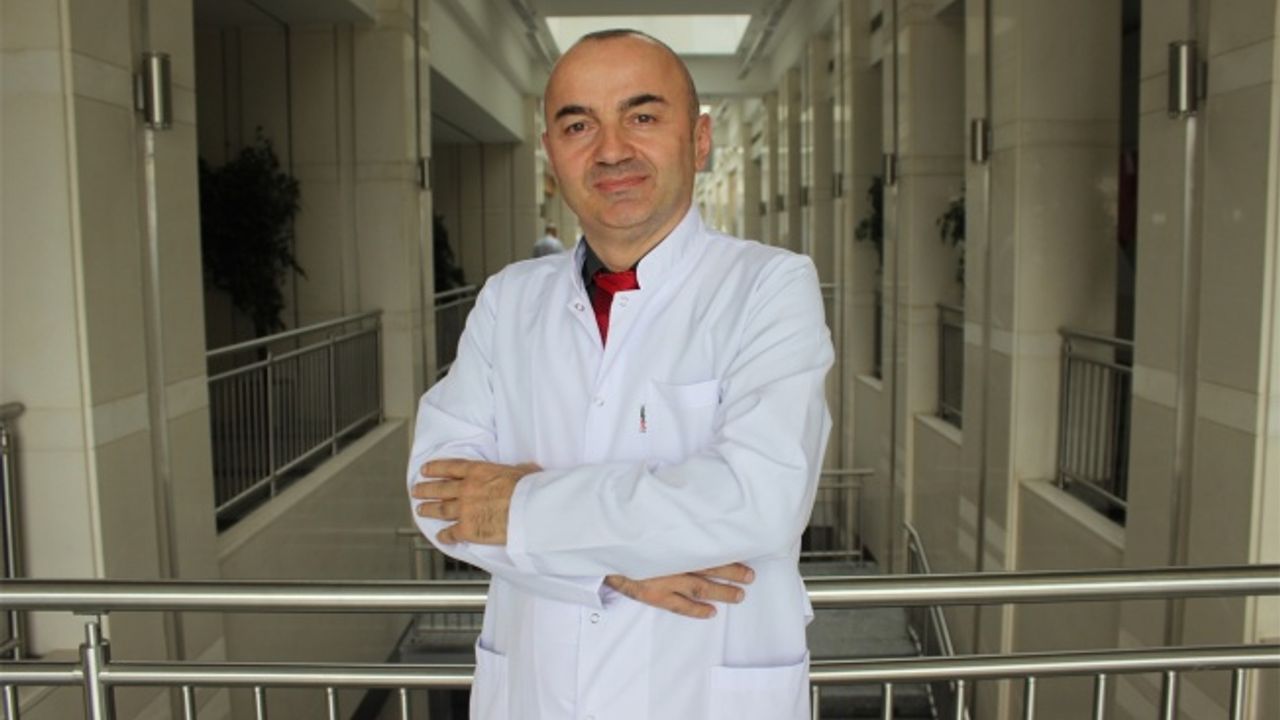 Deniz ve havuzda lens kullanımına dikkat