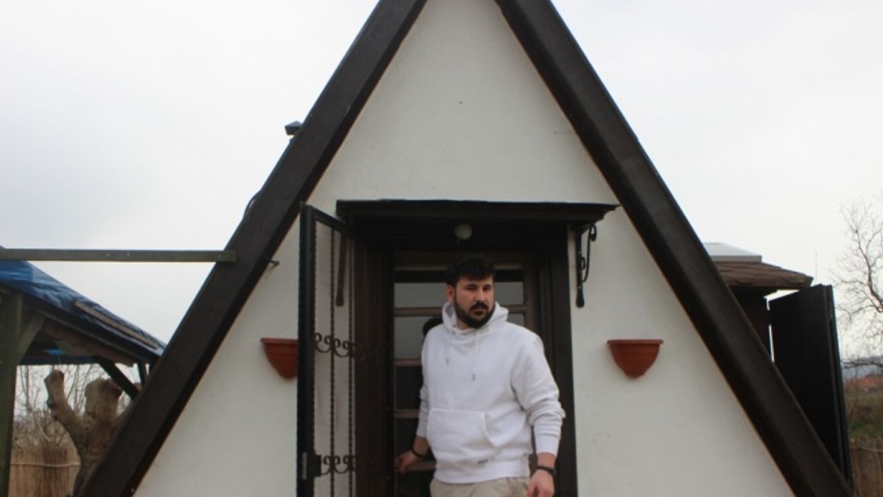 Osmanelili makine tasarım mühendisi sanatçı Uğur Yöney müzik tutkusunu anlattı