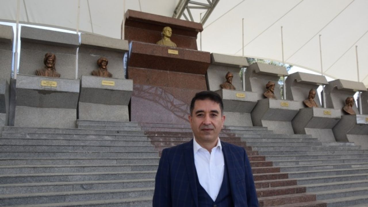 Refik Arslan Öztürk Fen Lisesi öğretmen ve öğrencilerinden Çanakkale klibi