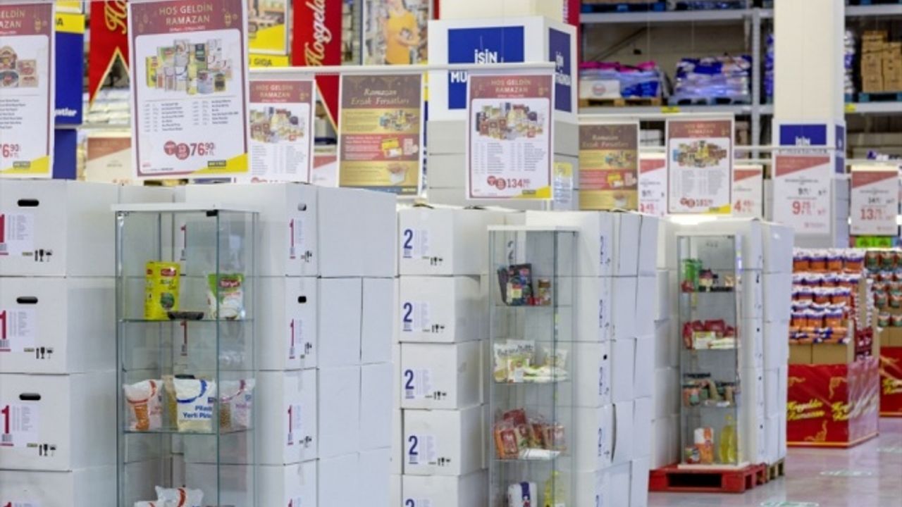 Metro Türkiye mağazalarında ramazana özel erzak paketleri sunulmaya başlandı