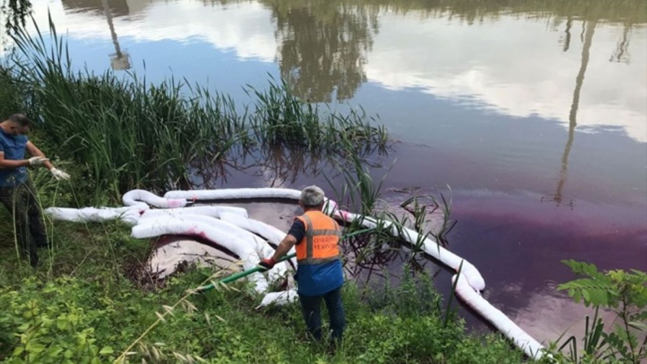 Kocaeli'de Kilez Deresi'ne atık su döken firmaya ceza kesildi