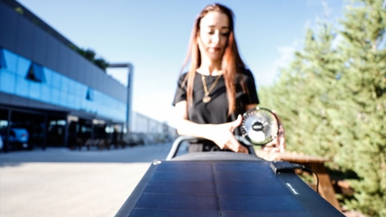 Bebek arabaları minyatür güneş paneliyle elektrik üretecek