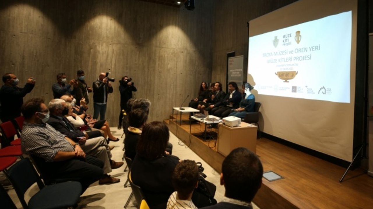 Troya'da Türkiye'nin ilk ve tek müze ve ören yeri kiti tanıtıldı