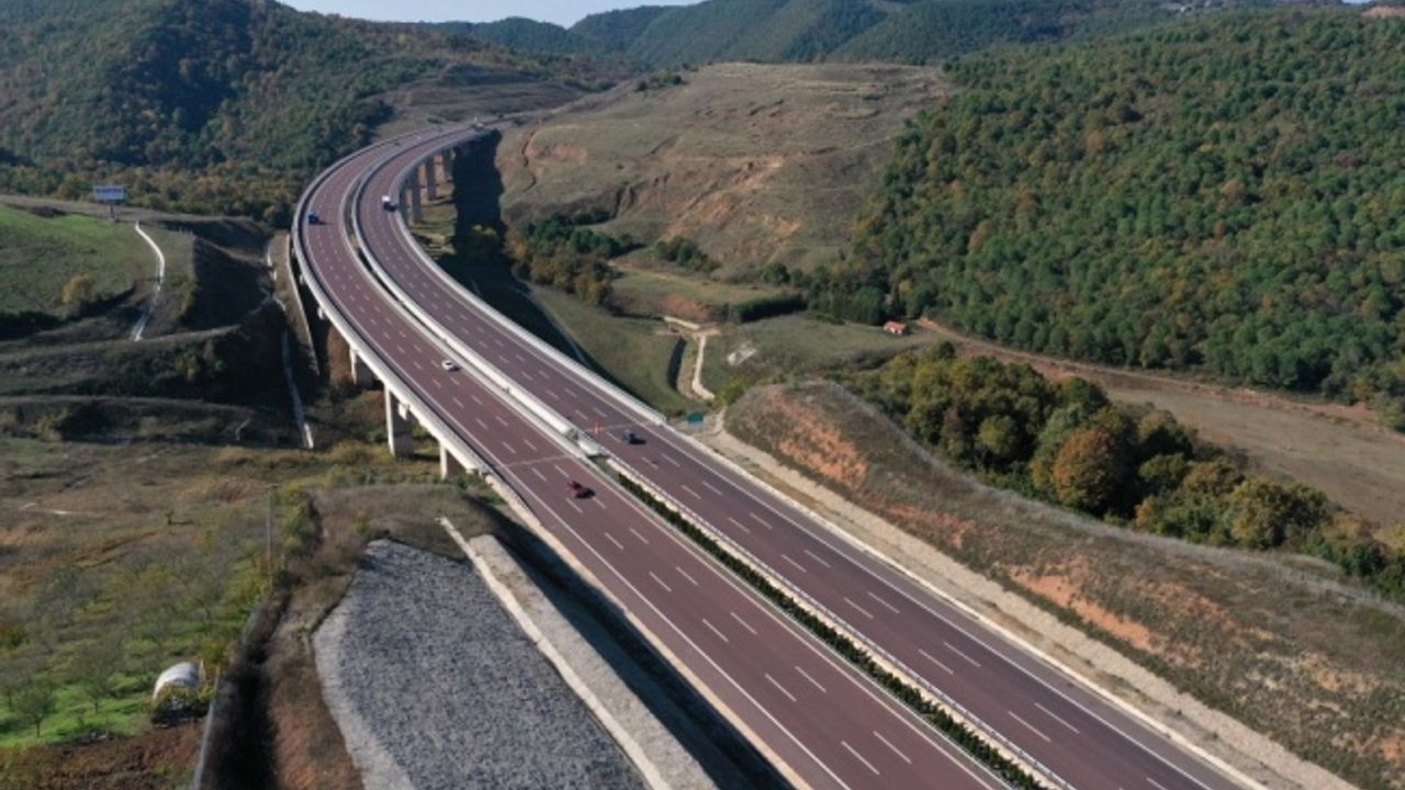 İstanbul-İzmir Otoyolu çevreci özellikleriyle dikkati çekiyor
