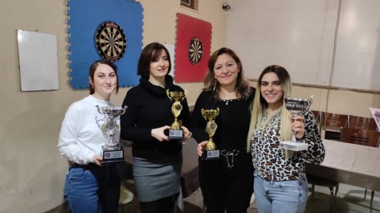 Bilecik Pazaryeri'nde Kadınlar Okey Turnuvası ödülleri sahiplerini buldu