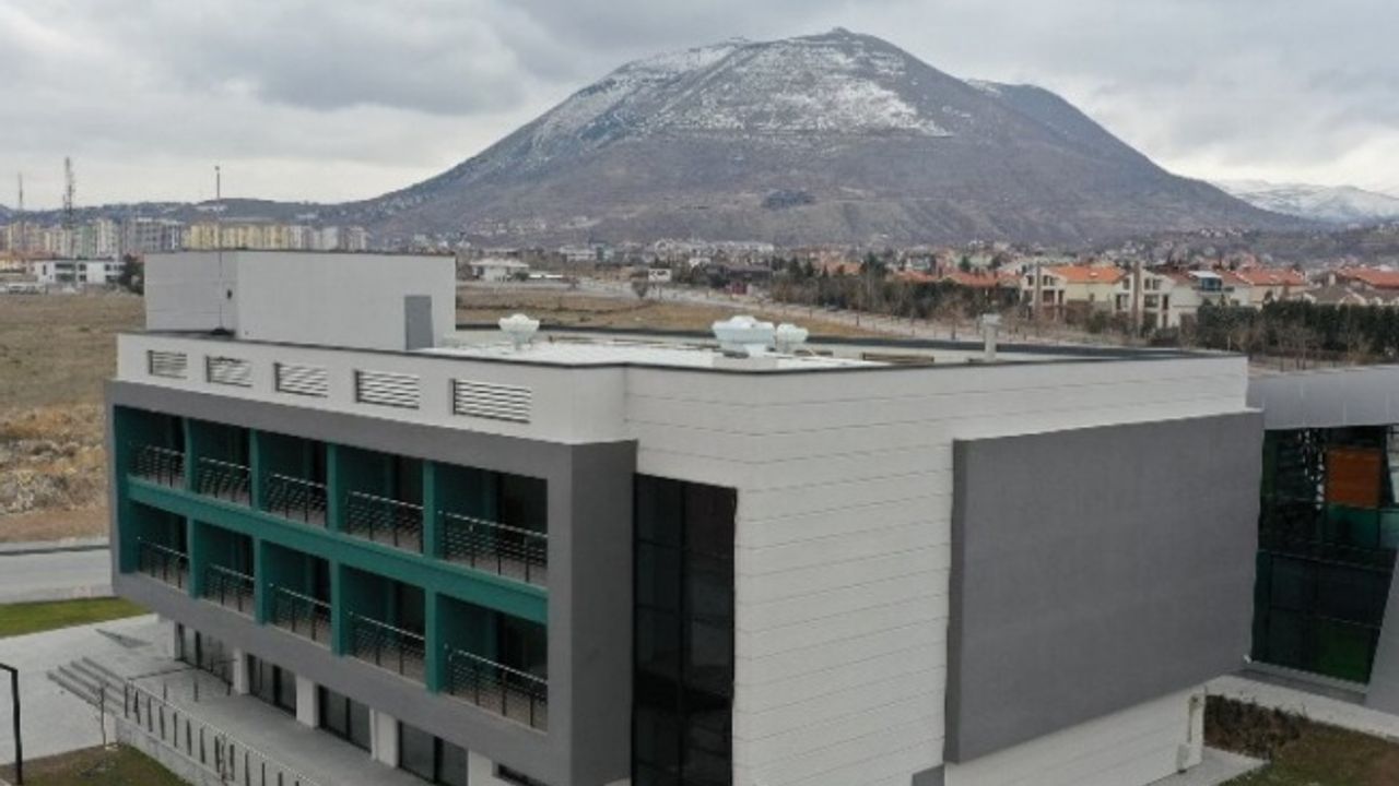 Kayseri Büyükşehir'in 2 ayrı hasta yakını misafirhanesi açılışa hazırlanıyor 