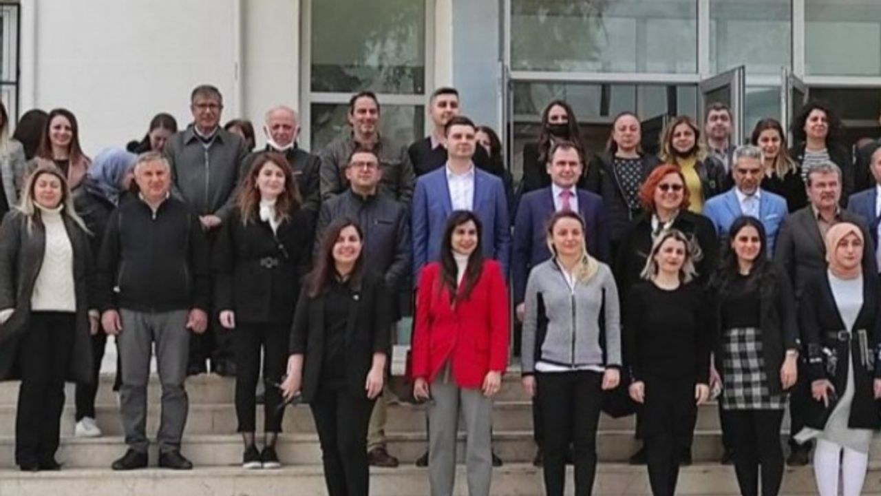 "Otizmin günümüzde bilinen tek çaresi, erken tanı ve sürekli, yoğun, özel eğitimdir