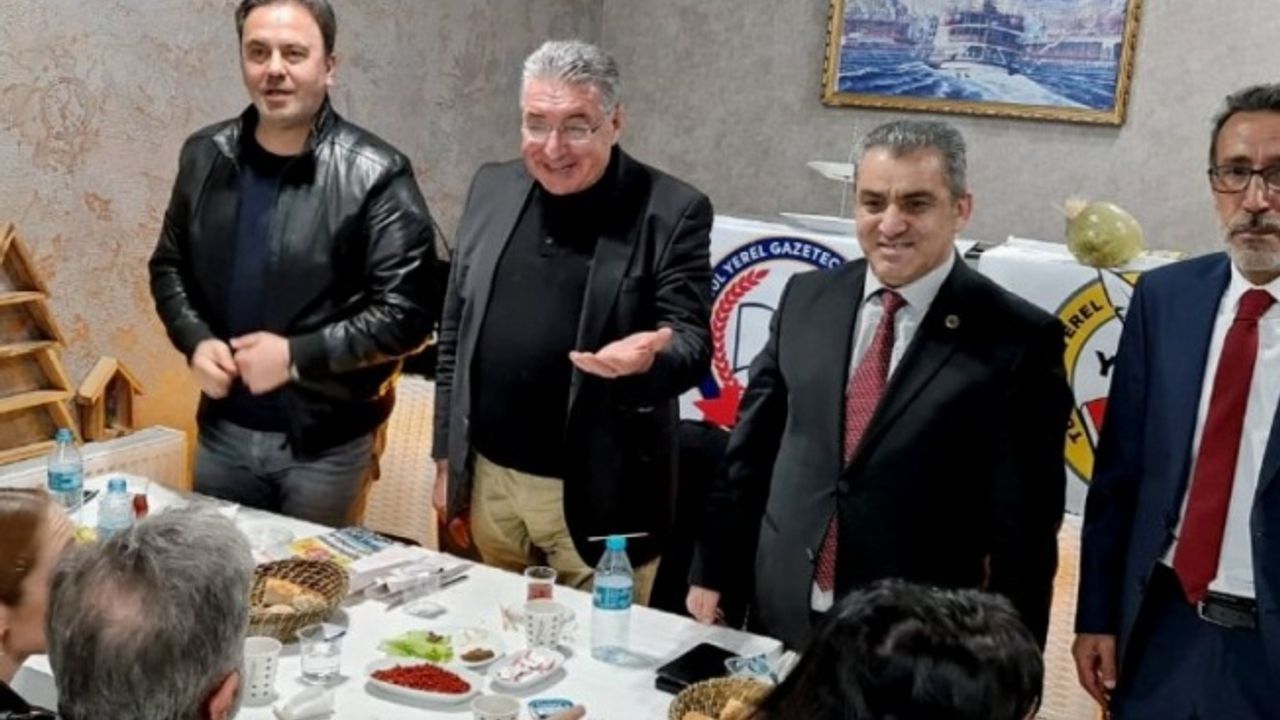 Türkiye Yerel Basın Birliği ile İstanbul Yerel Gazeteciler Derneği iftarda buluştu 