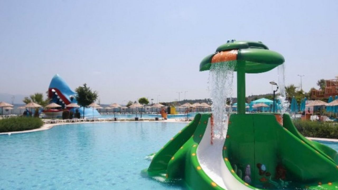 İzmir Karabağlar'da Aqua Yaşam sezonu açılıyor