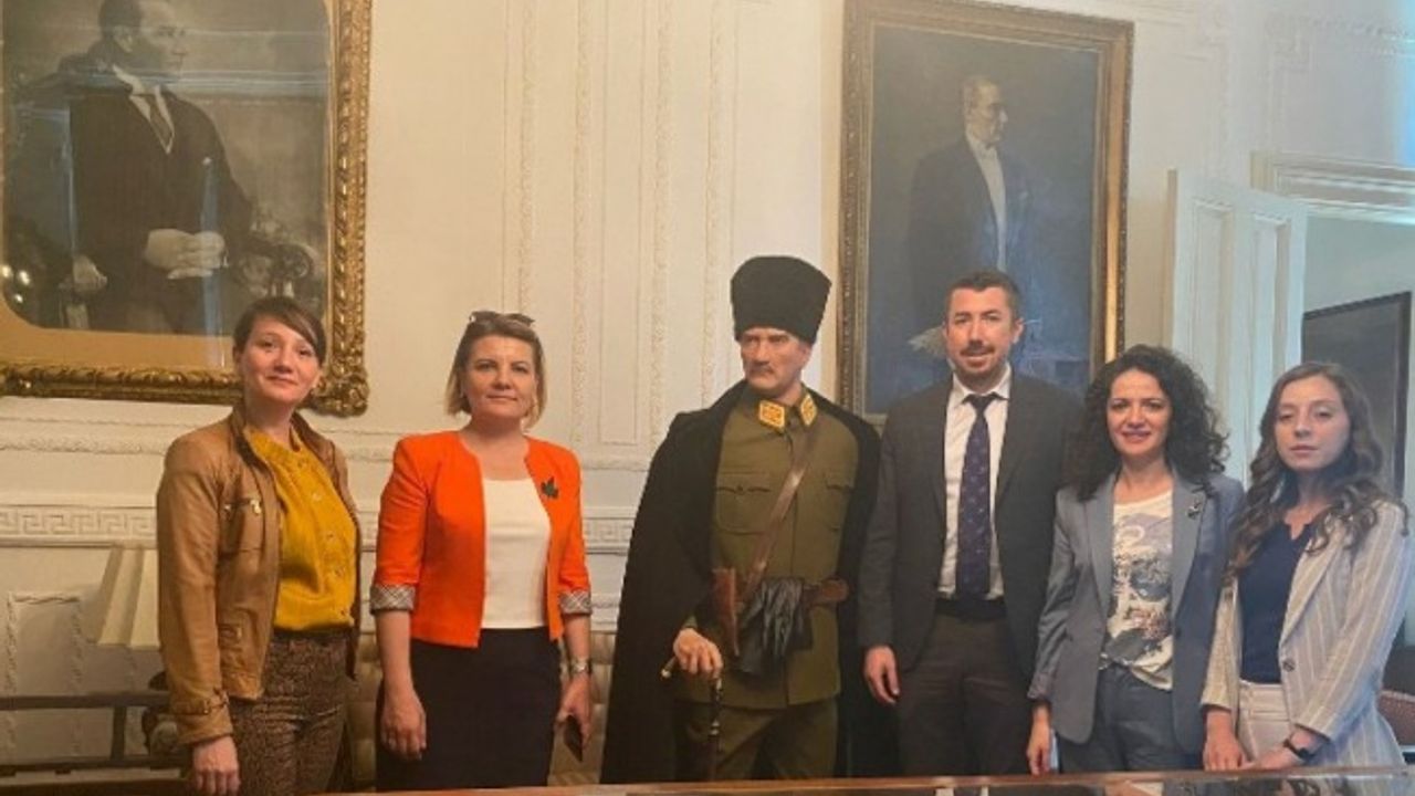 Kocaeli İzmit Belediyesi ve Suna İnan Kıraç Vakfı ‘Suna’nın Kızları’ projesi için bir araya geldi