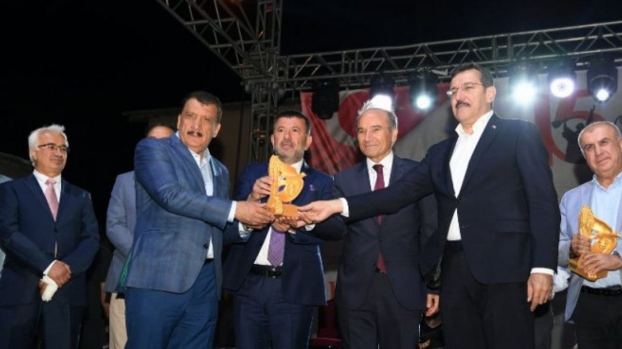 Malatya Arguvan'da uluslararası türkü dolu 15'inci buluşma