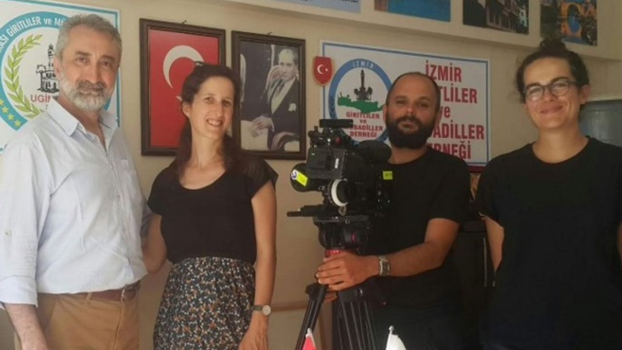 Yunan asıllı ünlü yönetmenden İzmir'de mübadillere ziyaret