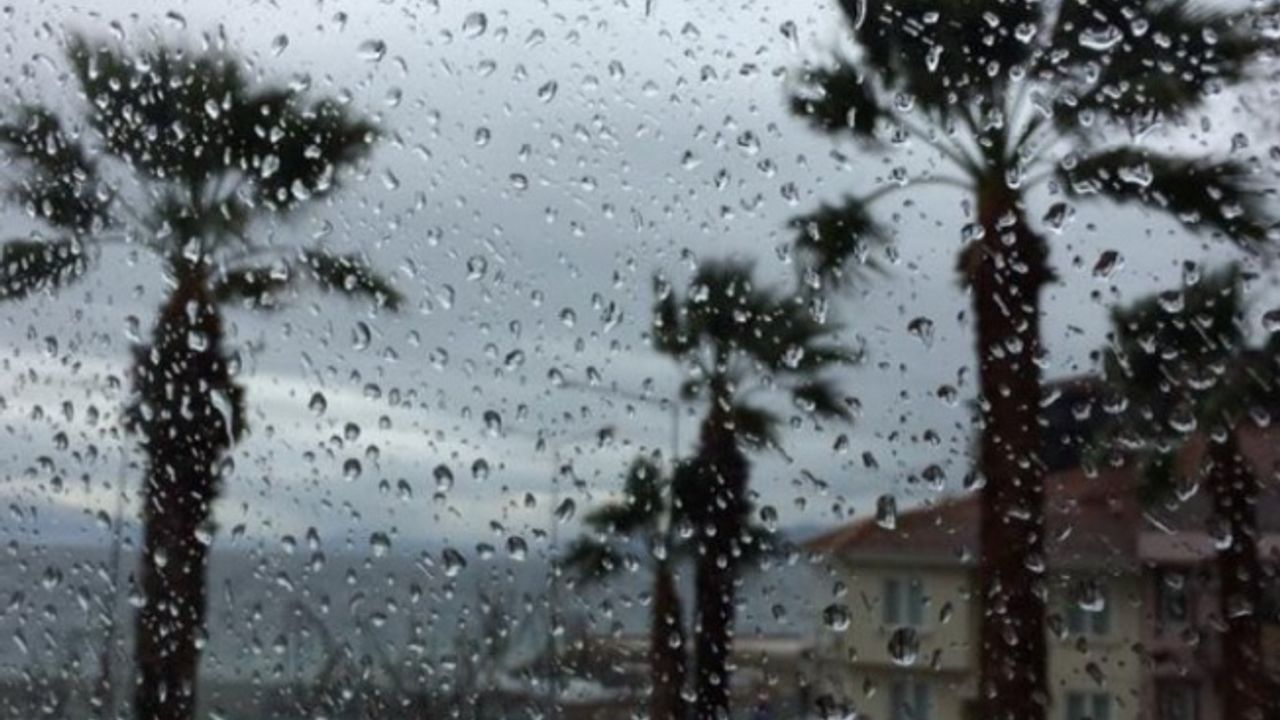 Ege sahillerine yağmur geliyor! Meteoroloji 11 şehri sarı kodla uyardı