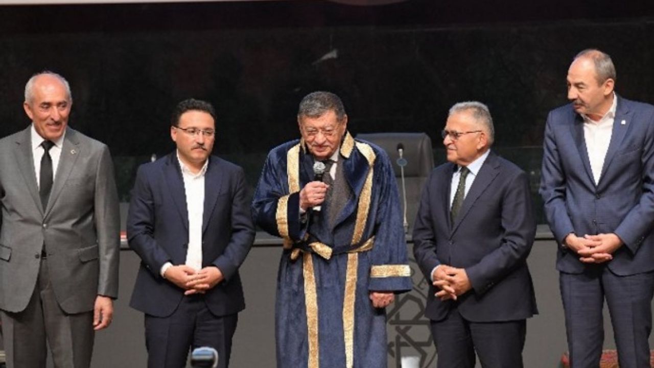 Kayseri'de hayırsever iş insanı Bekir Özbıyık 'yılın ahisi' seçildi