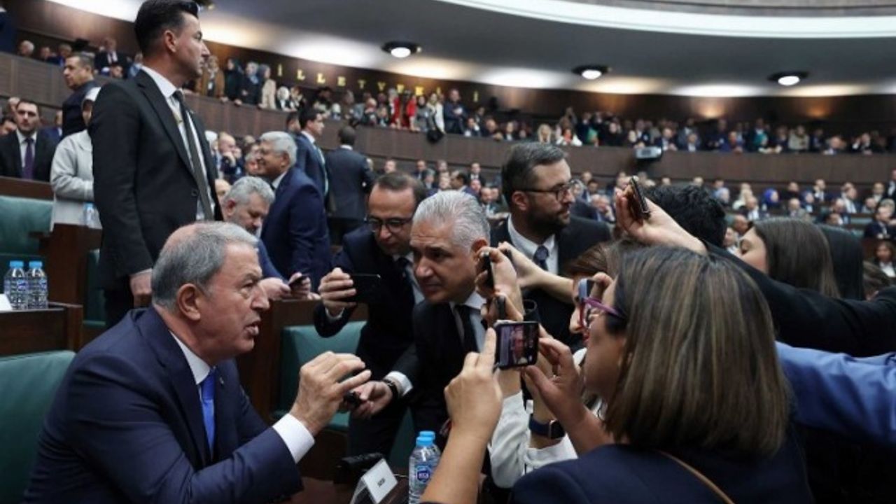 Bakan Akar: Pençe Kılıç'ta 326 terörist etkisiz