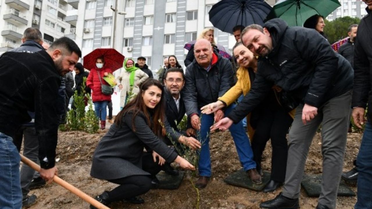 İzmir Çiğli’de 346 kadın için fidanlar toprakla buluştu
