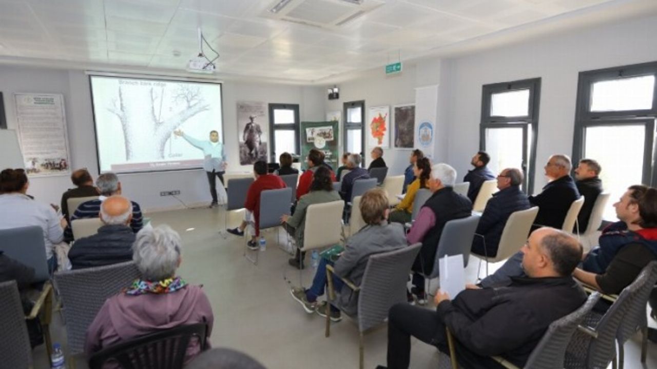 İzmir Efes Tarlası Yaşam Köyü'nde eğitimler başladı