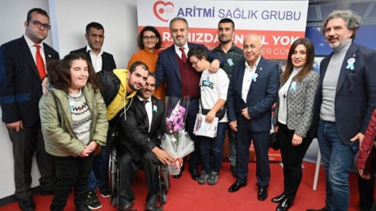 Bursa AK Parti'den 7 binin üzerinde 'özel' buluşma