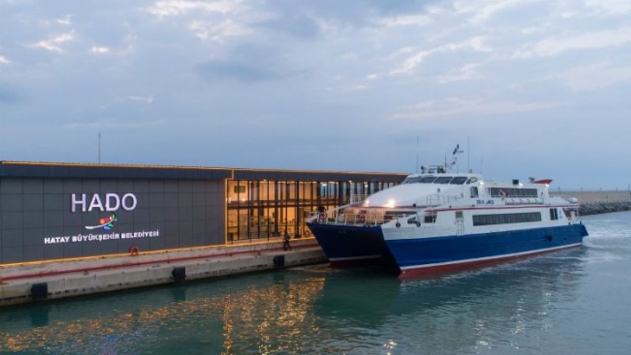 Hatay'ın HADO'su üçüncü feribot için İDO ile anlaştı