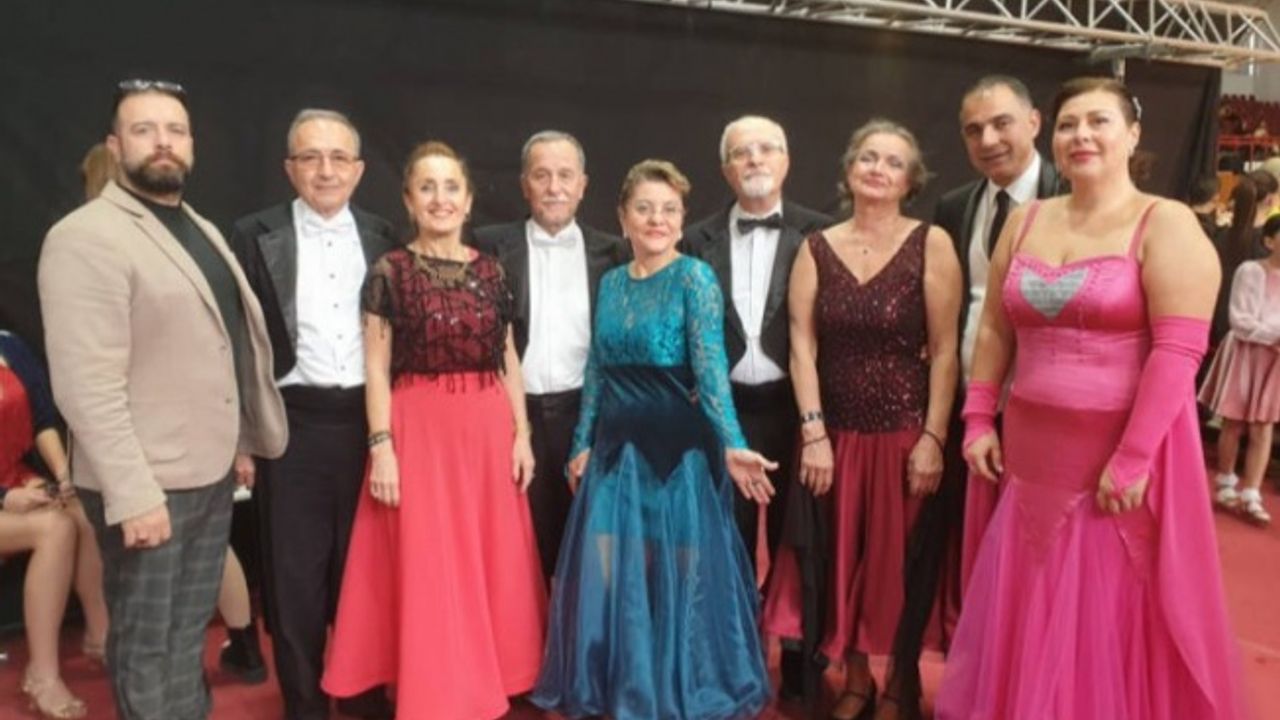 Aktif Yaşlı Merkezi üyeleri dansta üçüncü oldu