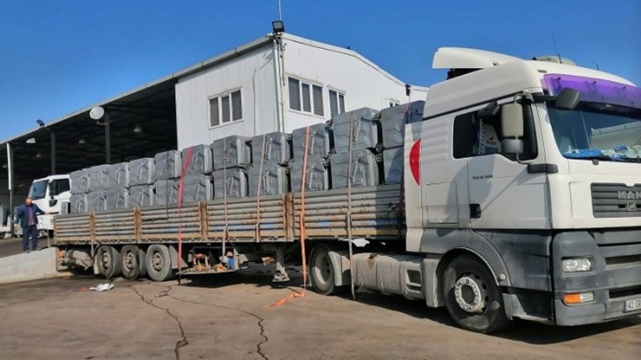 İzmir Karabağ'dan afet bölgesine destek sürüyor