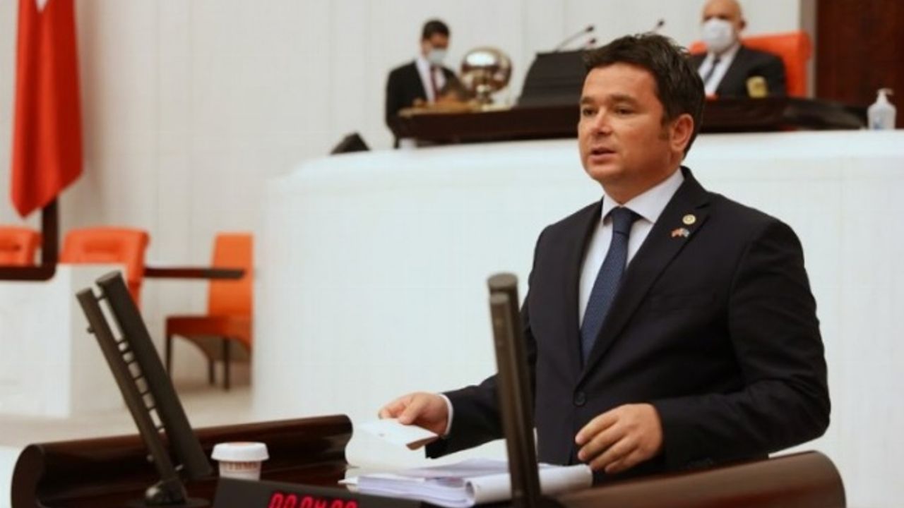 PTT'nin sattığı 'cinsel gücü artırıcı' ilaçları Bakan Koca'ya sordu