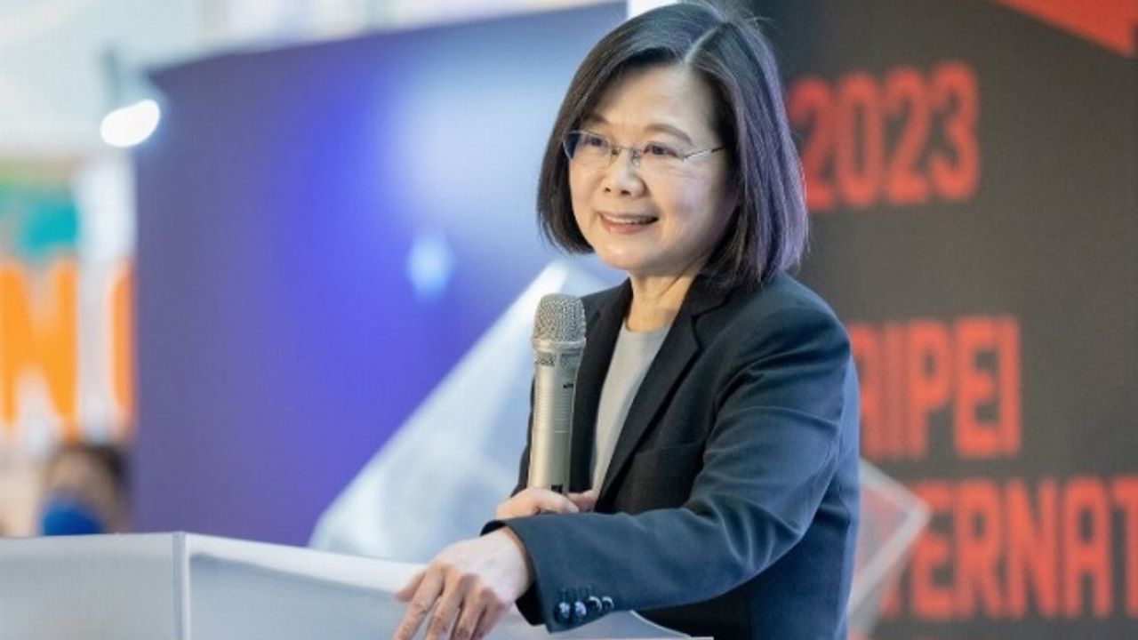 Tayvan Cumhurbaşkanı bir aylık maaşını Türkiye'ye bağışlayacak