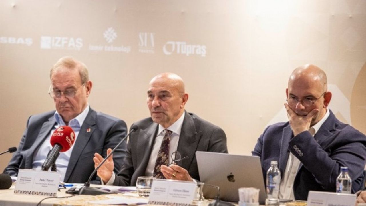 Başkan Soyer 3. Yüksek İstişare Kurulu'nda konuştu