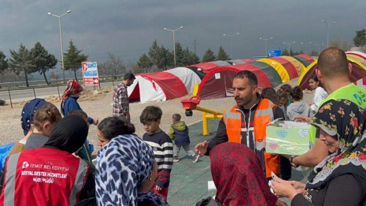 İzmit'in Kahramanmaraş'taki 'çadırkent'inde yaşam başladı
