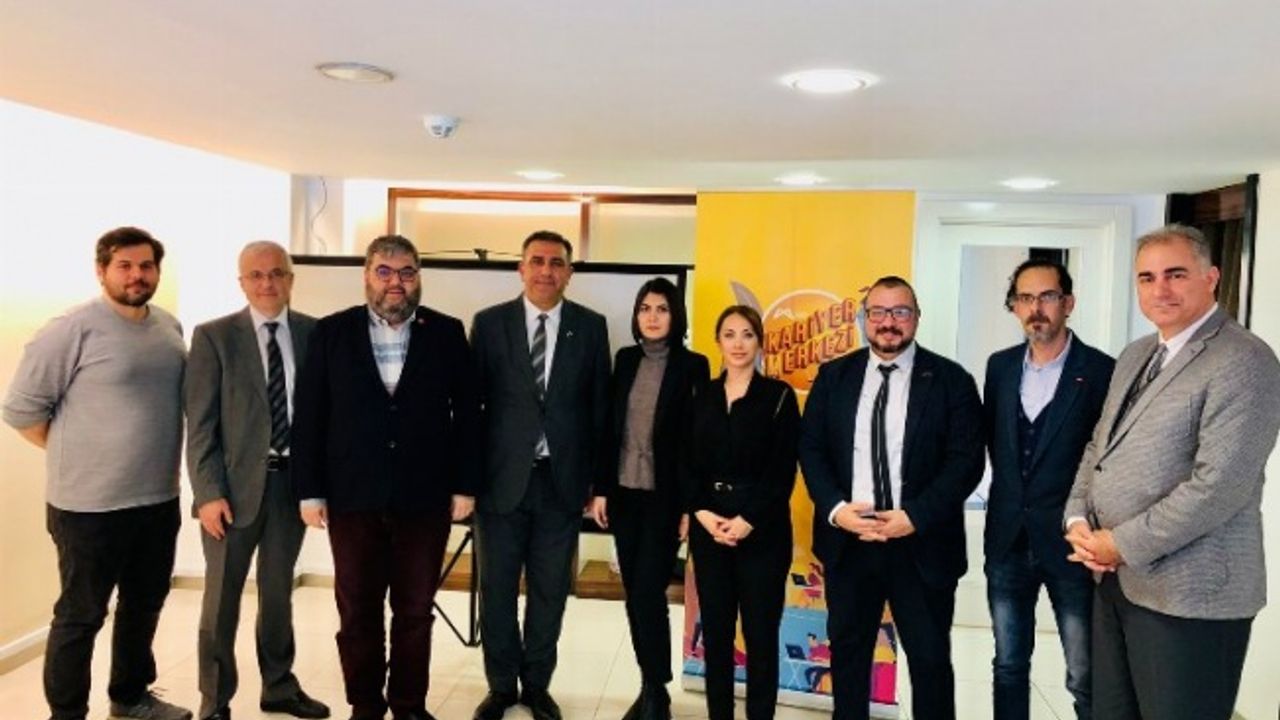 Kariyer Merkezi’nden üniversite sanayi iş birliğine destek