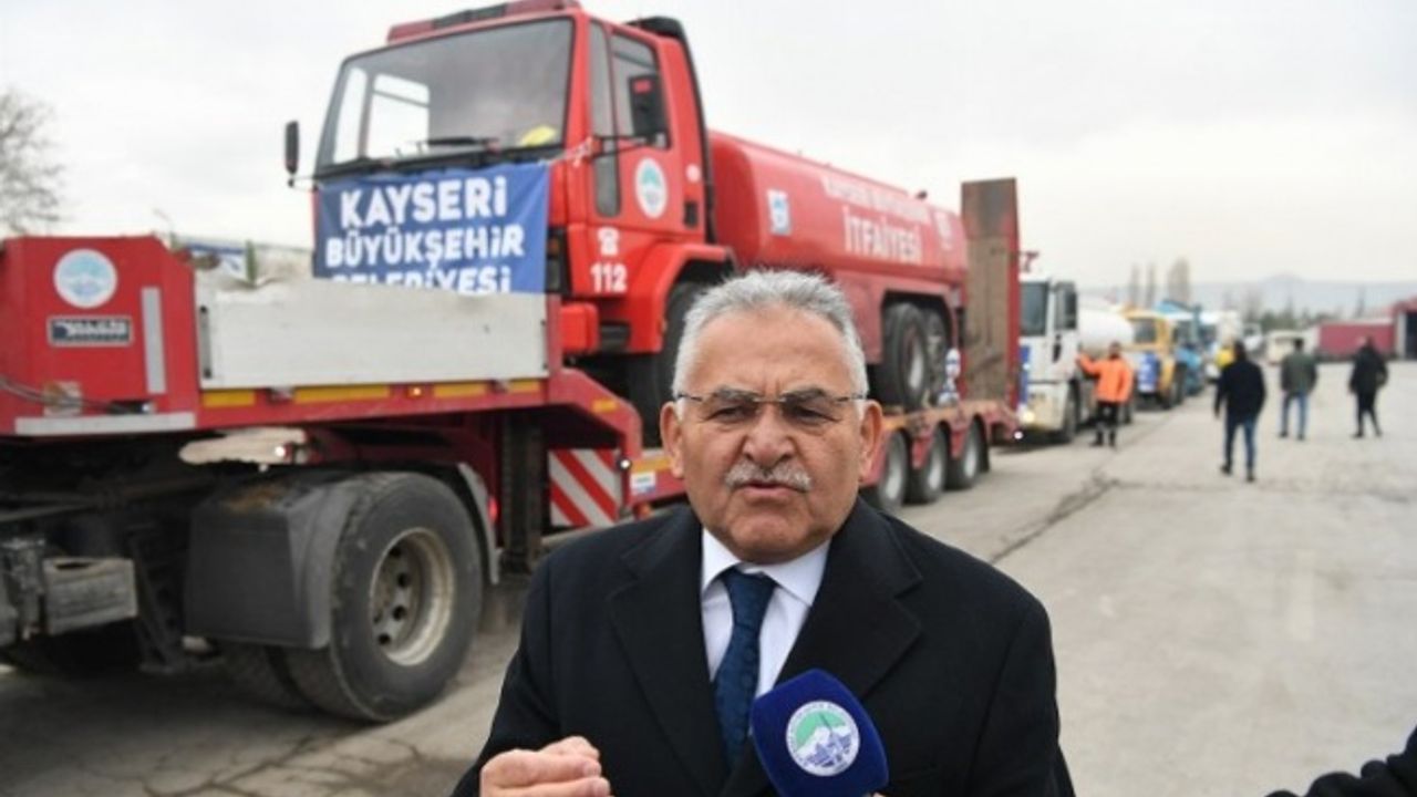 Kayseri Büyükşehir sel felaketinde de yaraları sarıyor