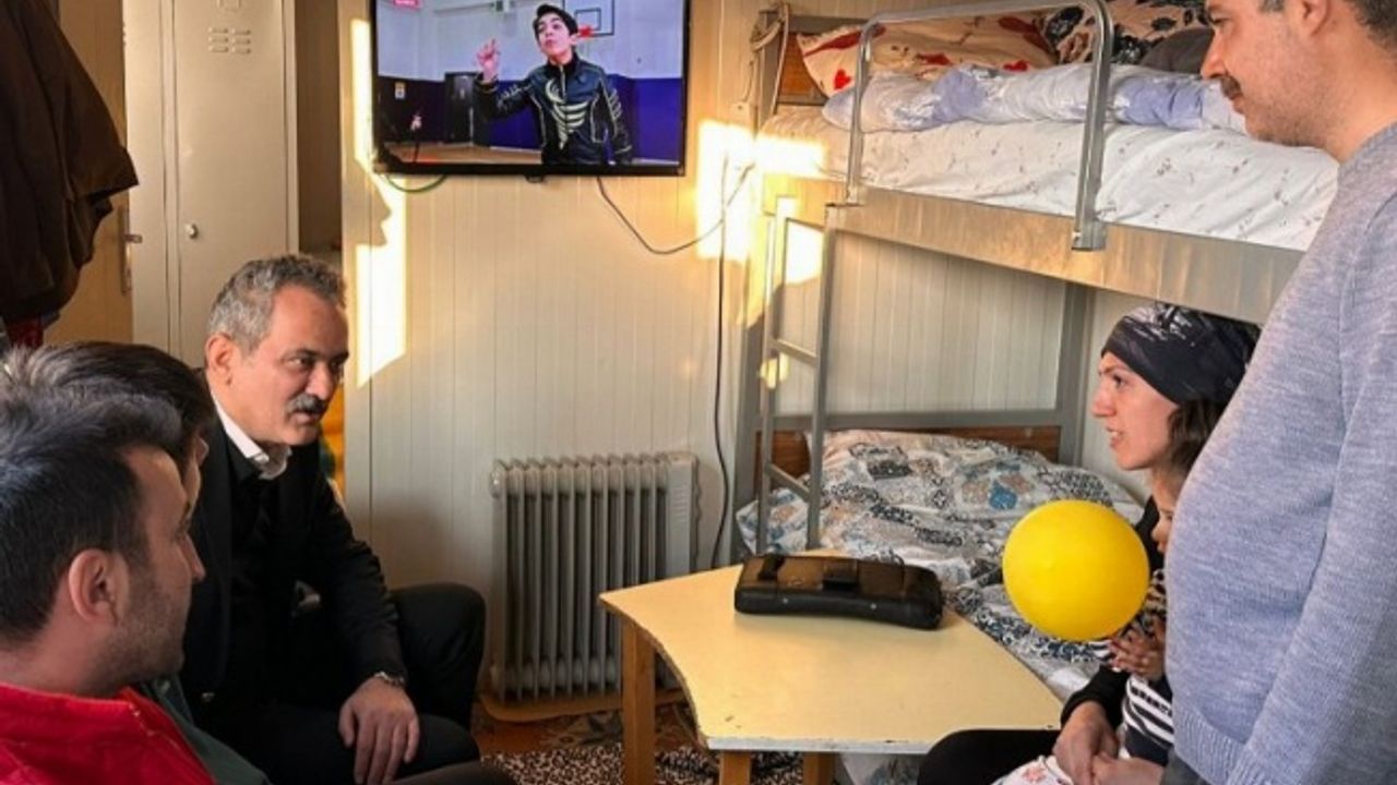 MEB'den afet bölgesine 4 bin 500 TV