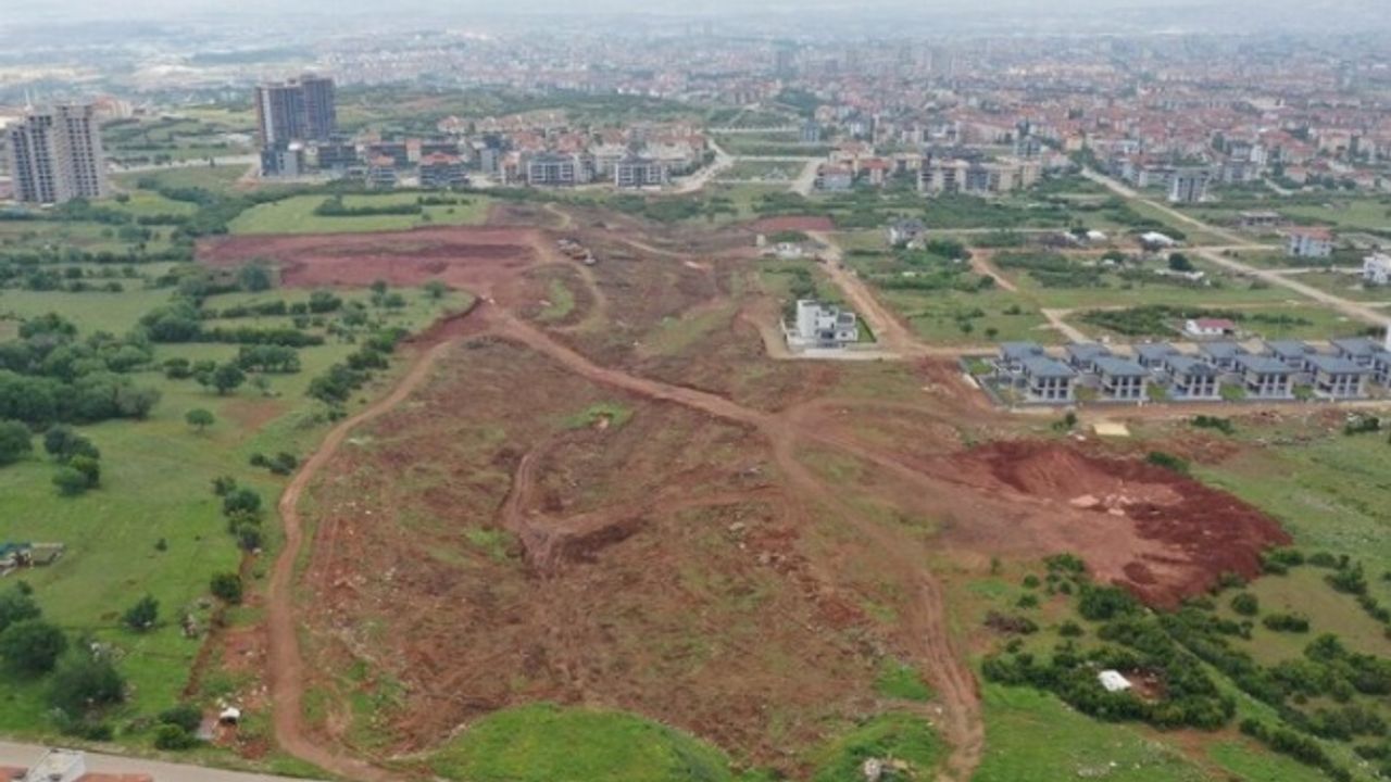 Başkan'dan çifte müjde: Türkiye'de parmakla gösterilecek