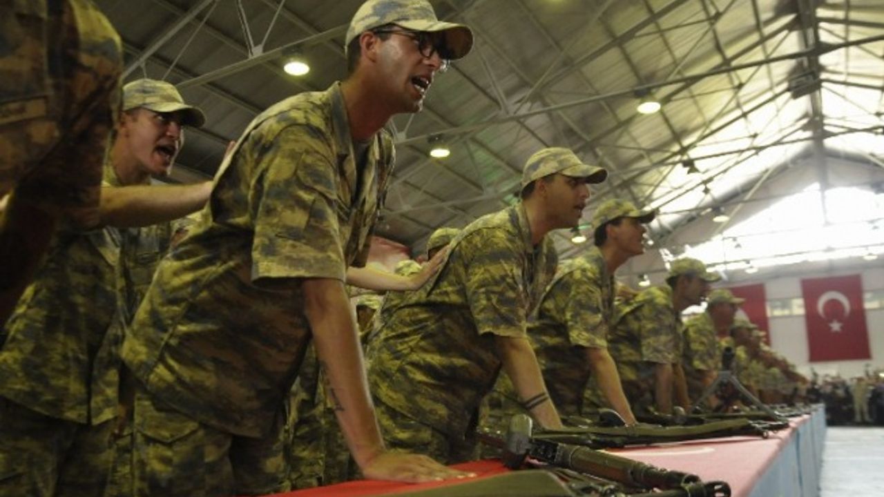 Kütahya'da havacı er ve yedek subaylar yemin etti
