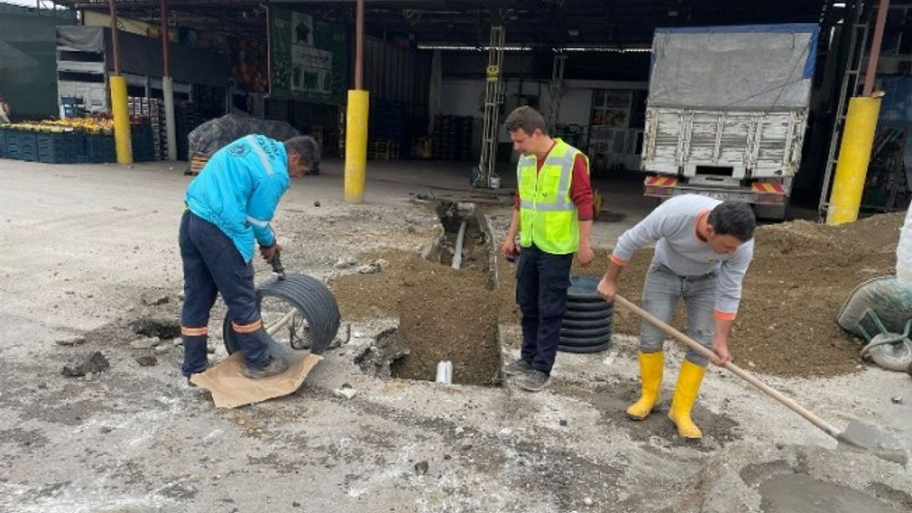 Manisa Salihli'de yağışlara karşı önlemler sürüyor