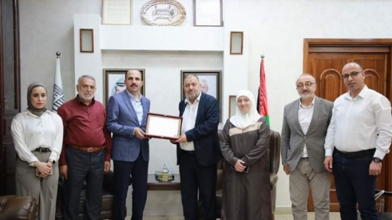 Filistinli ailenin evini Konya inşa edecek