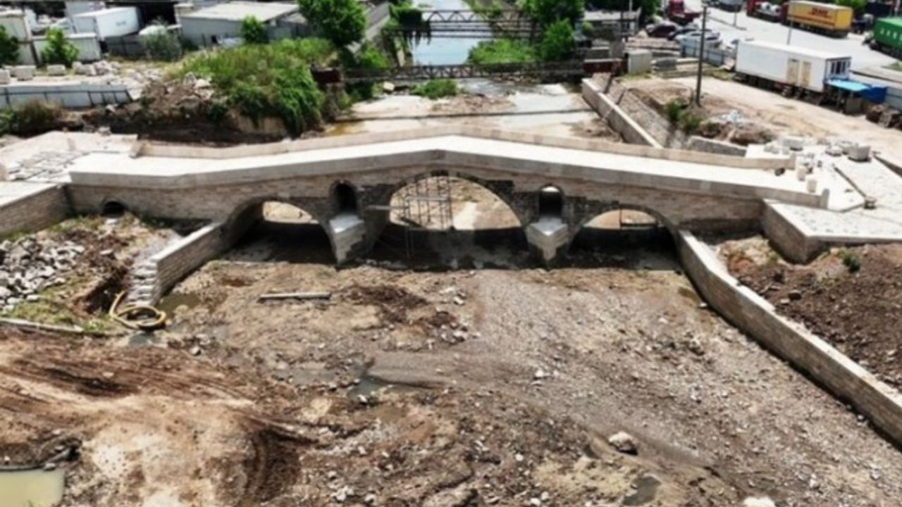 Tarihi Mimar Sinan Köprüsü restorasyonunda sona doğru