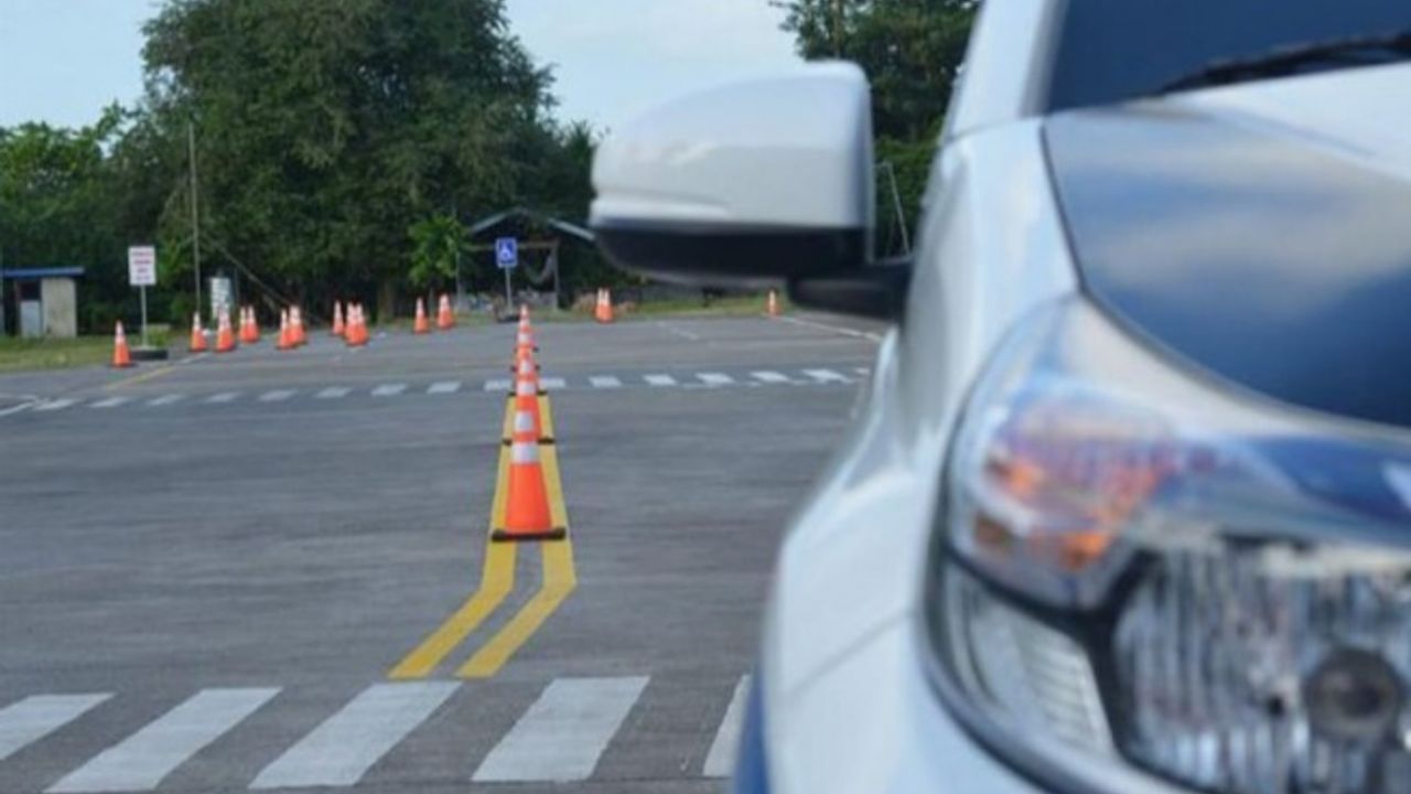 Ehliyet fiyatları yeni yılda 20 bin TL'yi bulacak!