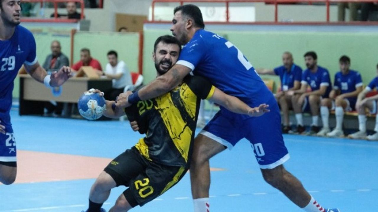 Hentbol Erkekler Süper'de iki maç daha oynandı
