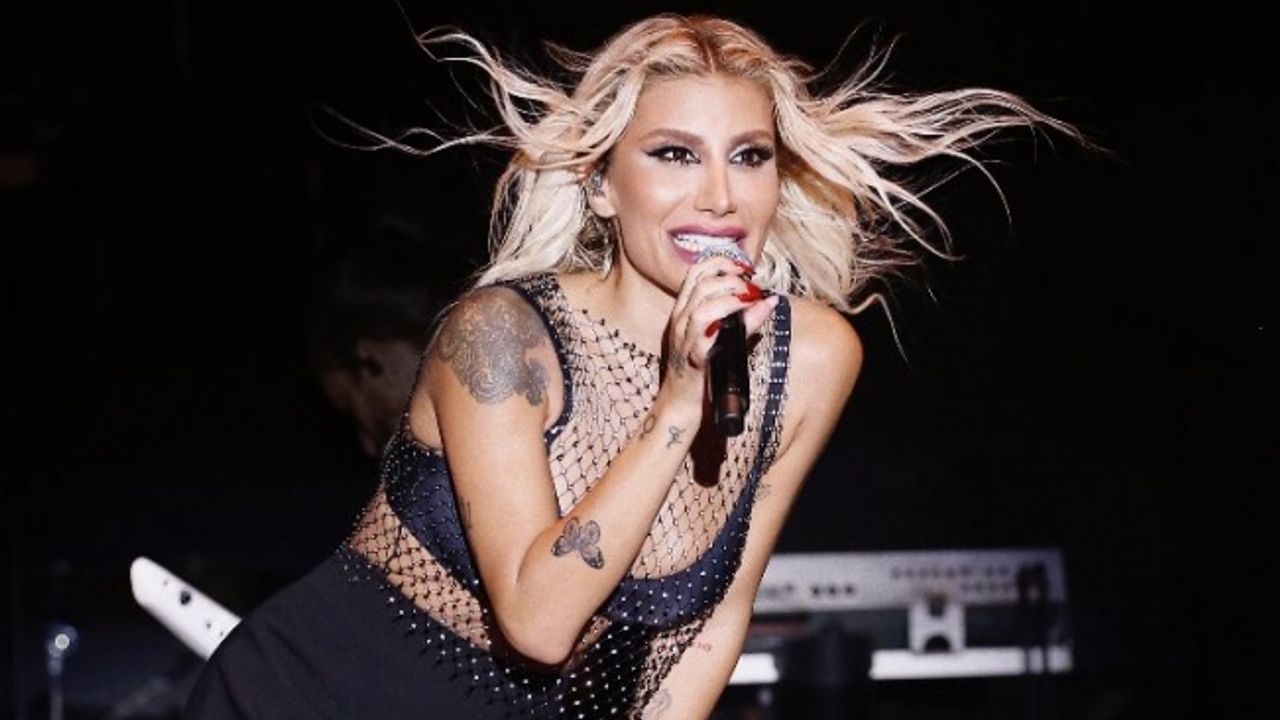 İrem Derici'ye nazar değdi! 'Namus elden gitmesin' diyerek kıyafetini değiştirdi!
