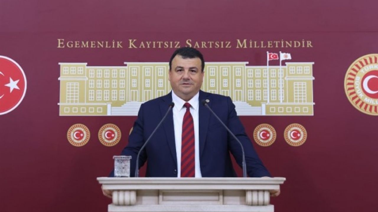 CHP'li Milletvekili Öztürk: Yaşanacak yurt öğrencilerin hakkıdır