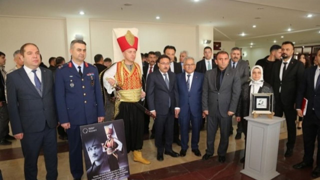 Kayseri protokolünden Atatürk Evi'ne ziyaret
