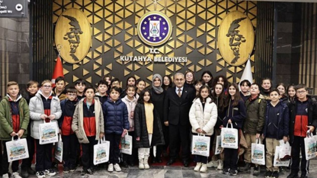 Kütahya'da öğrencilerden Başkan Işık'a park teşekkürü