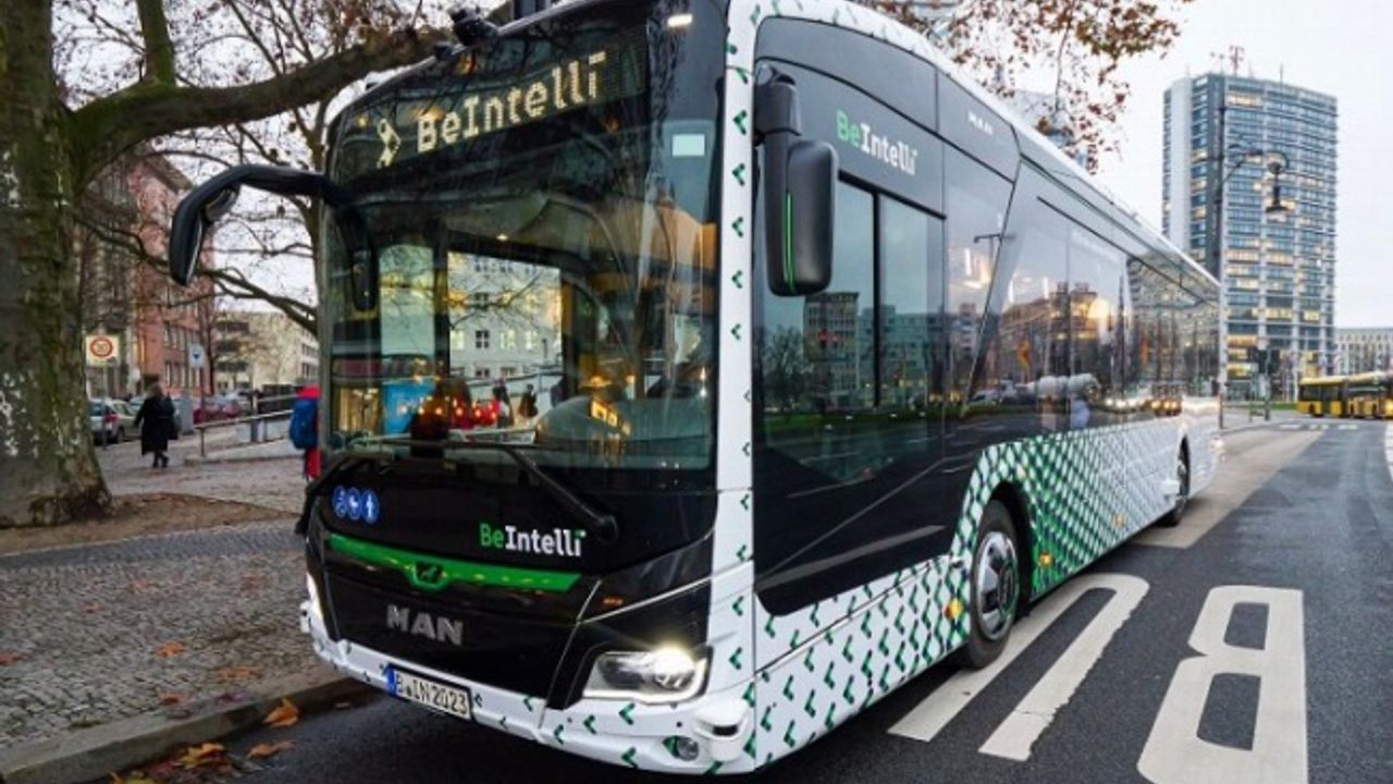 2030'da tam otomatik bir aracı piyasaya sürecek