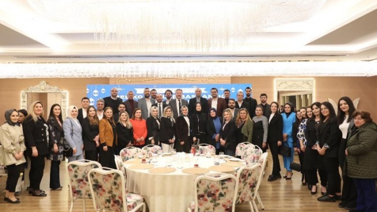 Başkan Palancıoğlu AK Parti Melikgazi ilçe teşkilatı ile iftarda buluştu