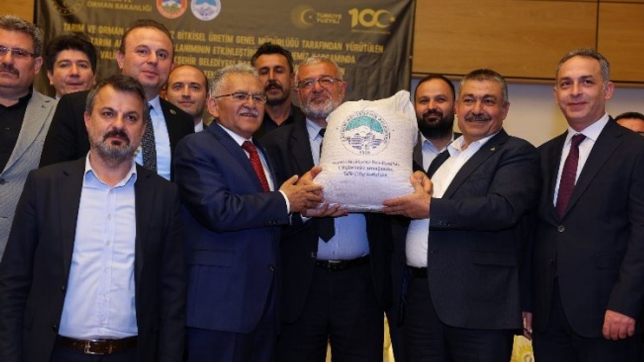 Başkan Büyükkılıç: “Çiftçiye destekte Türkiye’ye örnek oluyoruz”
