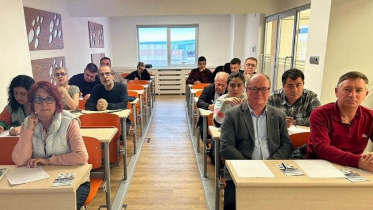 Edirne'de Keşan TSO Akademi Bulgarca öğretiyor