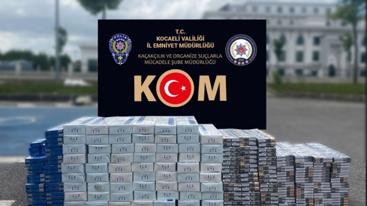 TEM’DE durdurulan araçta 1430 paket kaçak sigara ele geçirildi